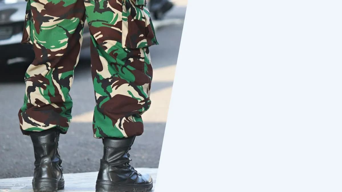 Lone Soldier Finances After Release: Grants, Benefits, and the First Civilian Year