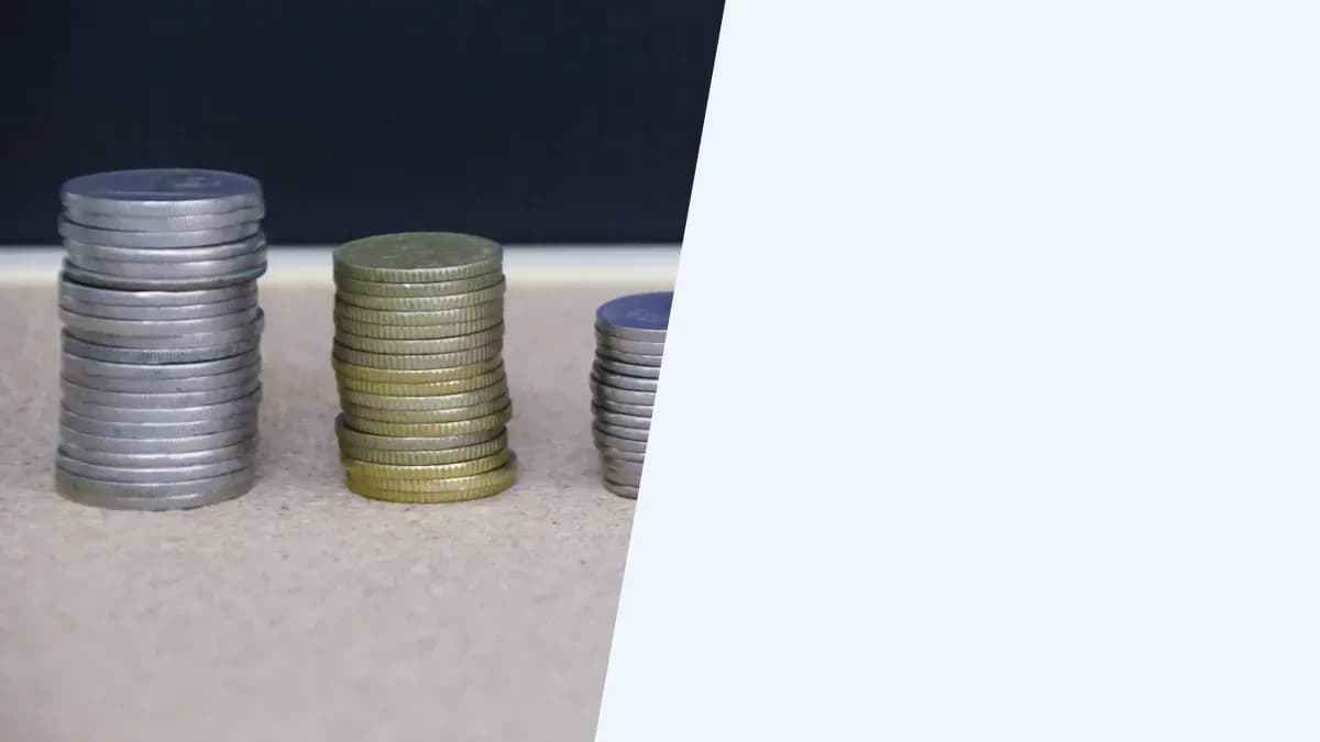 Where to Park Short-Term Shekels: Deposits vs Money-Market Funds (for Olim)